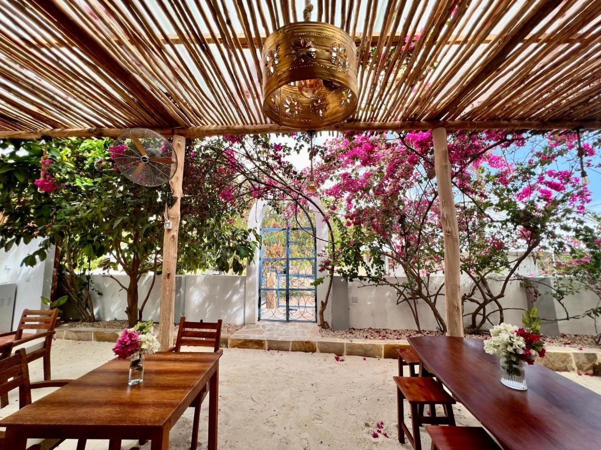 Bed and Breakfast Barabara House Jambiani  Exterior foto